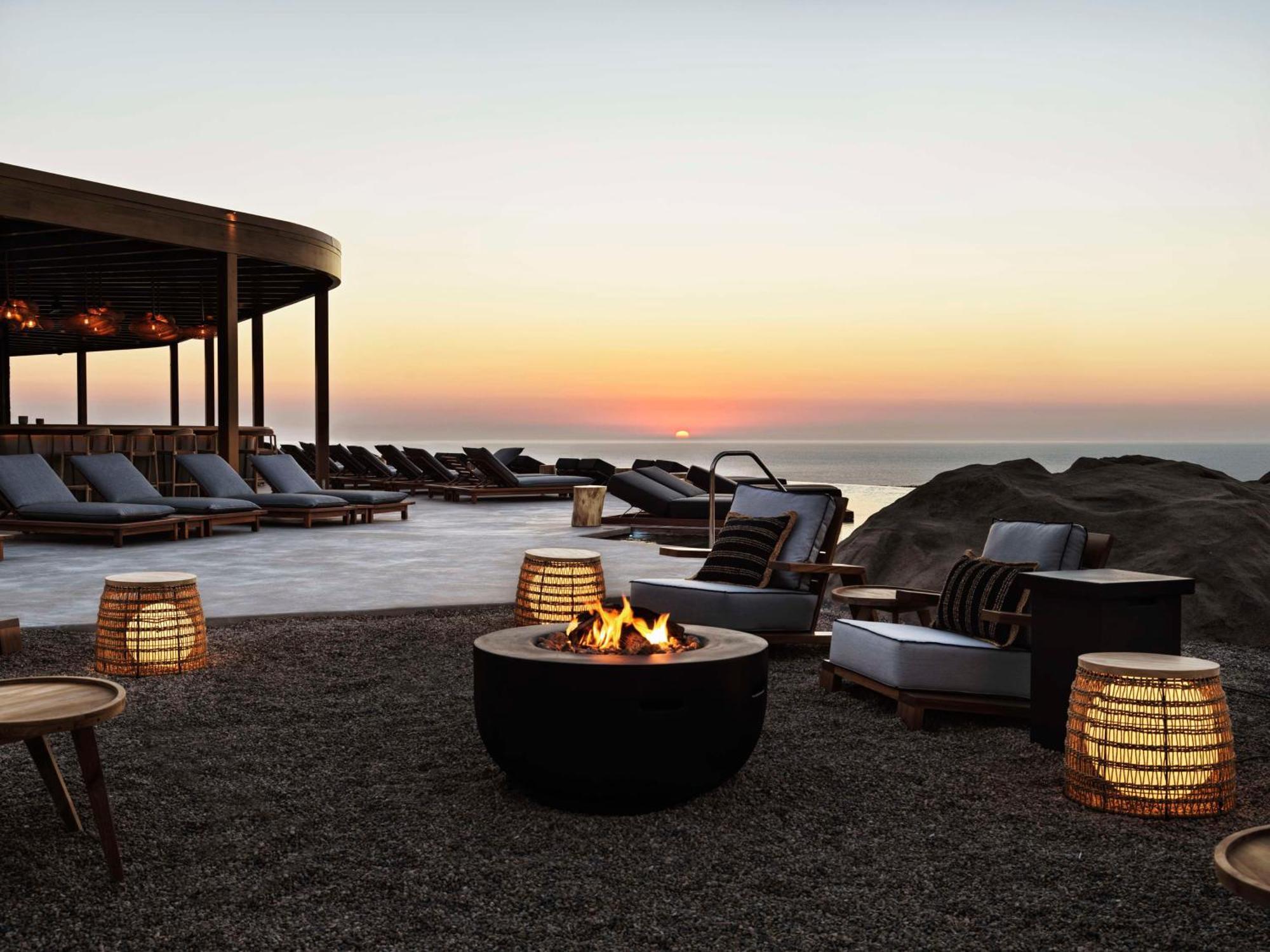 Magma Resort Santorini, In The Unbound Collection By Hyatt Vourvoulos Экстерьер фото